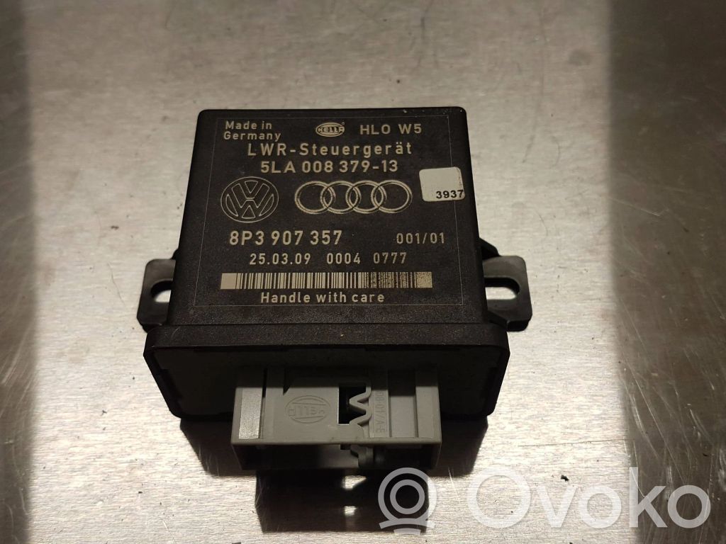 Audi A3 S3 8P Light module LCM 