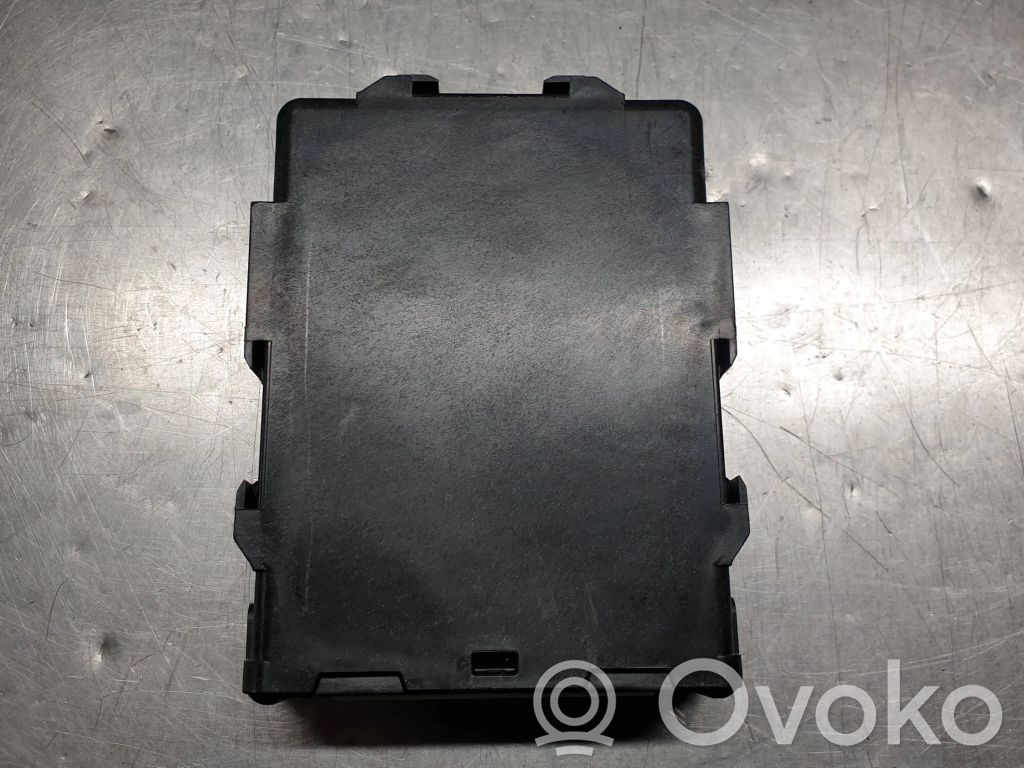 Toyota Prius+ (ZVW40) Comfort/convenience module 