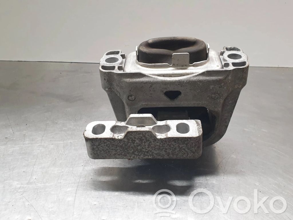 Audi A3 S3 8V Engine mount bracket 
