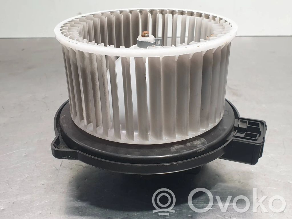 Mazda CX-3 Mazā radiatora ventilators 