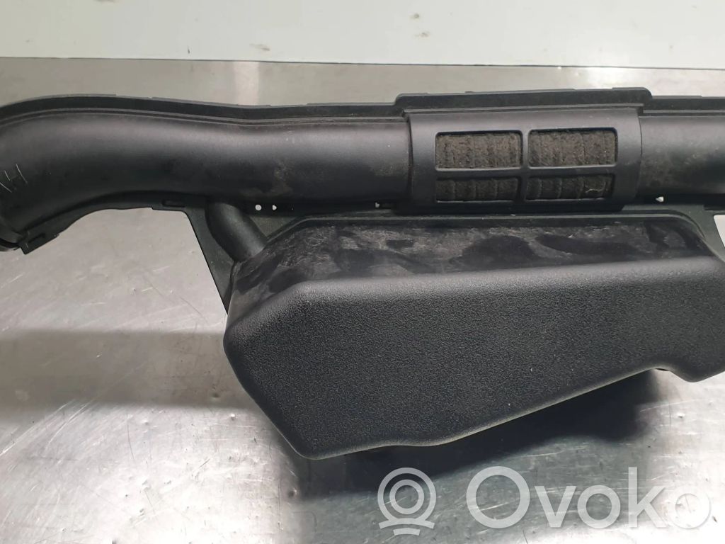 Toyota Auris E180 Część rury dolotu powietrza 
