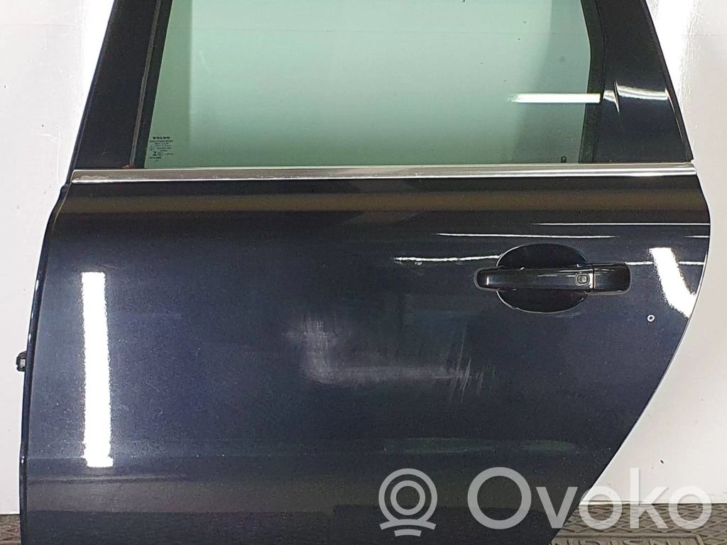 Volvo V70 Galinės durys 