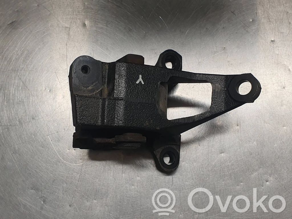 Mazda 6 Gearbox mount 