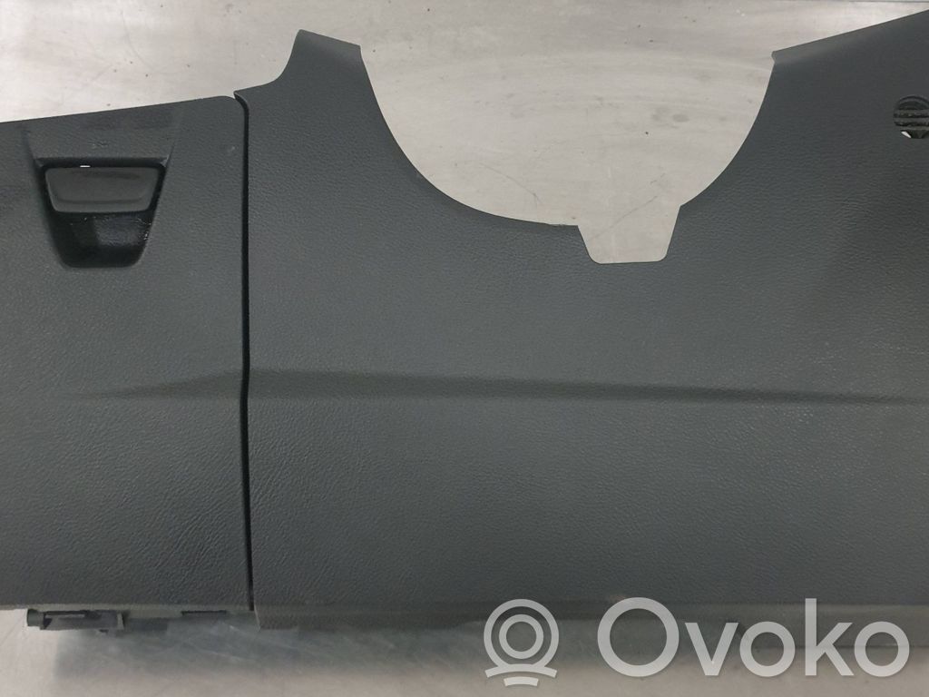 Ford Focus Verkleidung Armaturenbrett Cockpit unten 