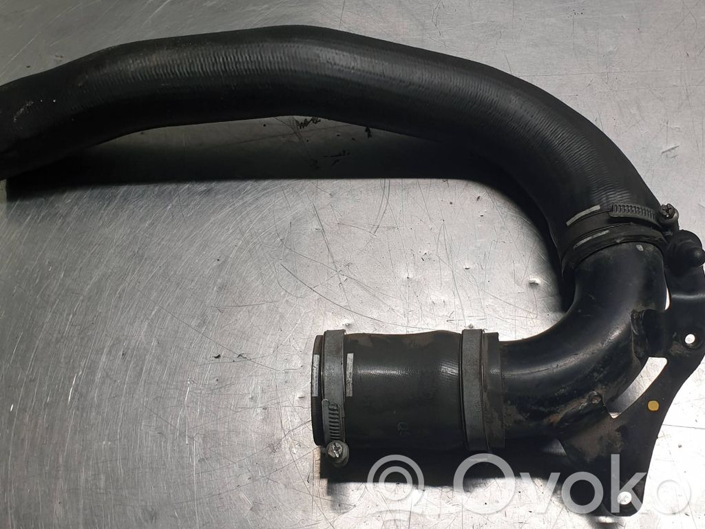 Volvo V70 Intercooler hose/pipe 