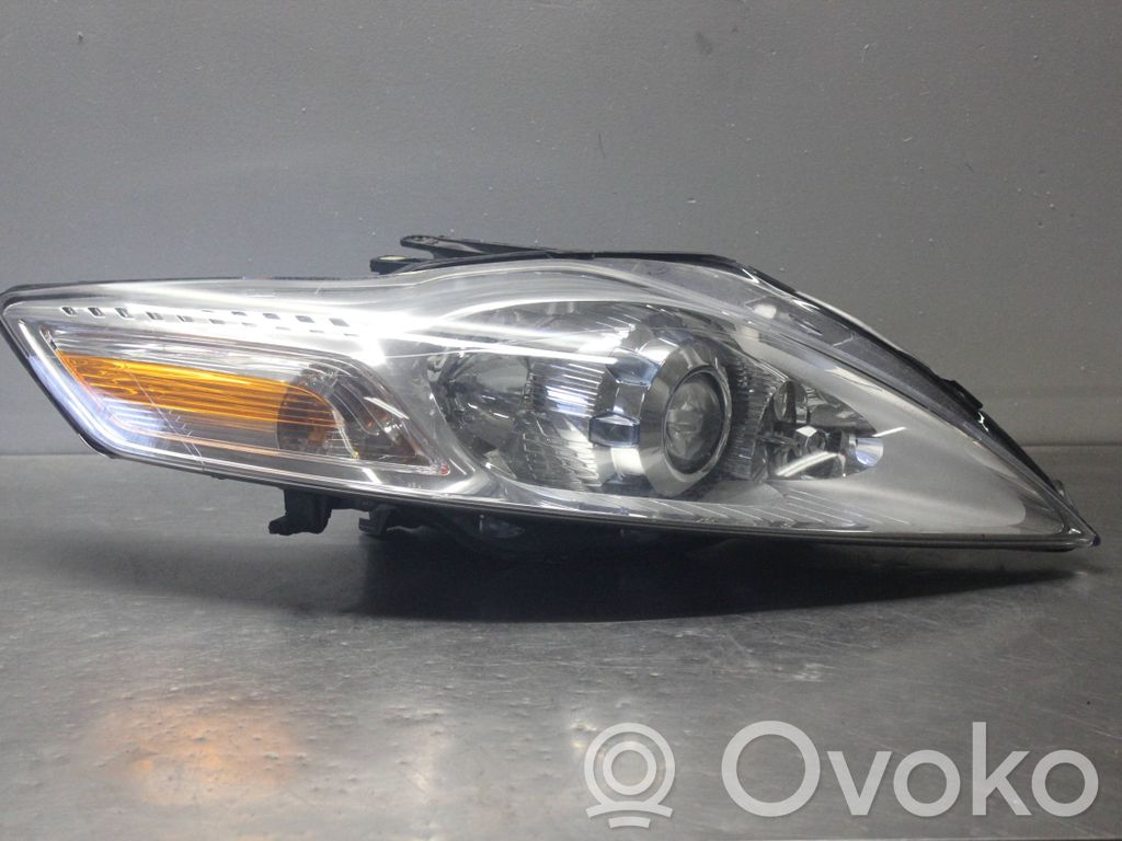 Ford Mondeo MK IV Lampa przednia 