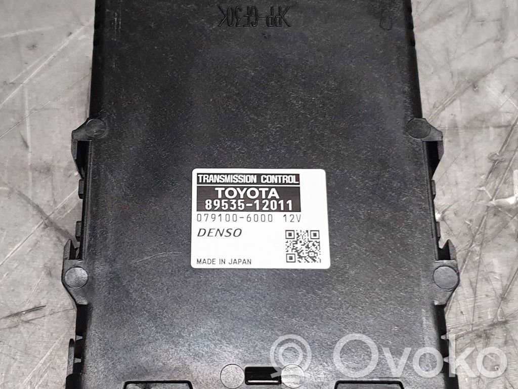 Toyota Auris E180 Gearbox control unit/module 