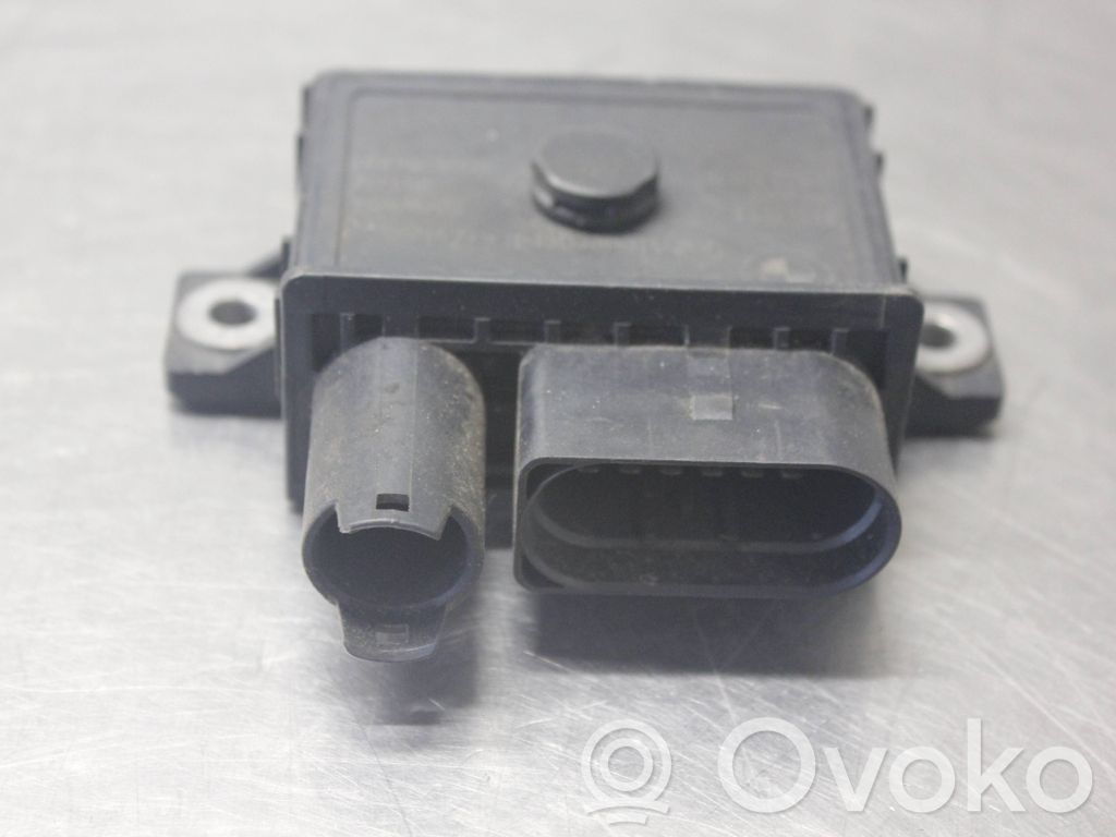 BMW 3 E46 Glow plug pre-heat relay 