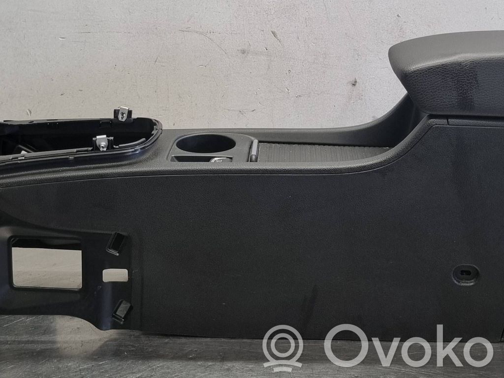 Opel Astra J Center console 