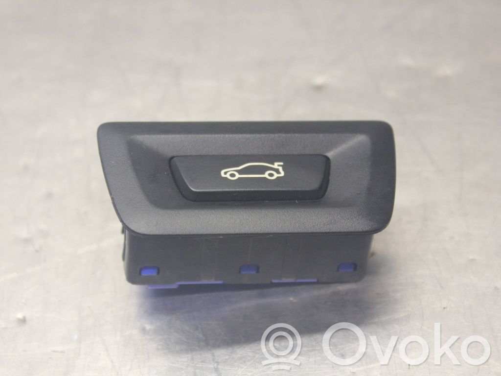 BMW 5 F10 F11 Interruptor para abrir la puerta trasera 
