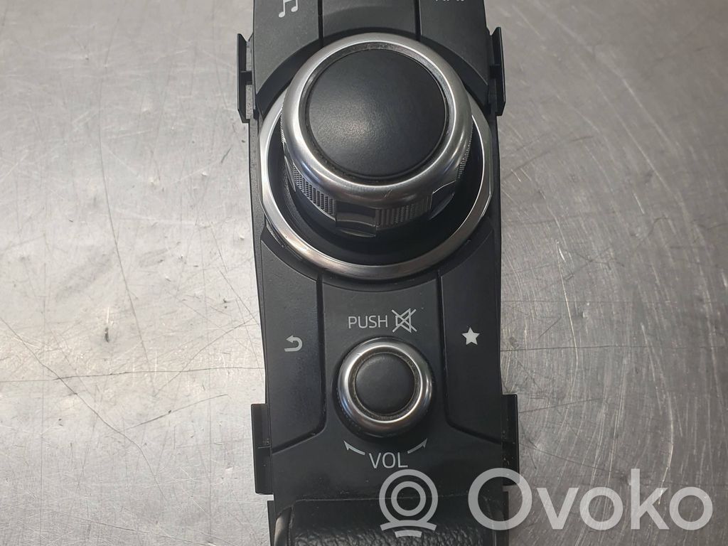 Mazda CX-3 Multifunctional control switch/knob 