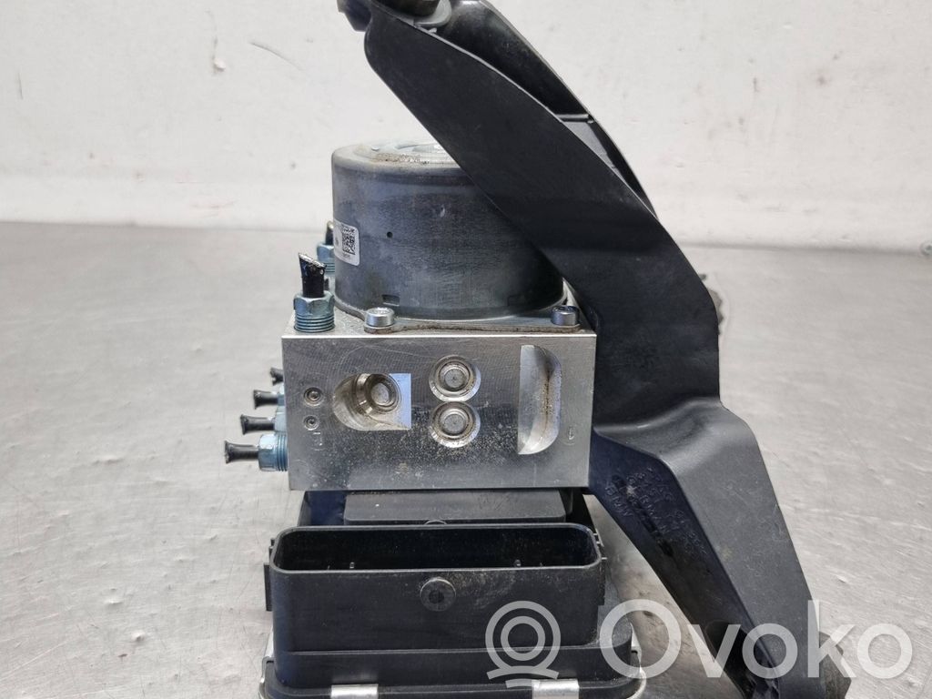 BMW 2 F45 Bomba de ABS 