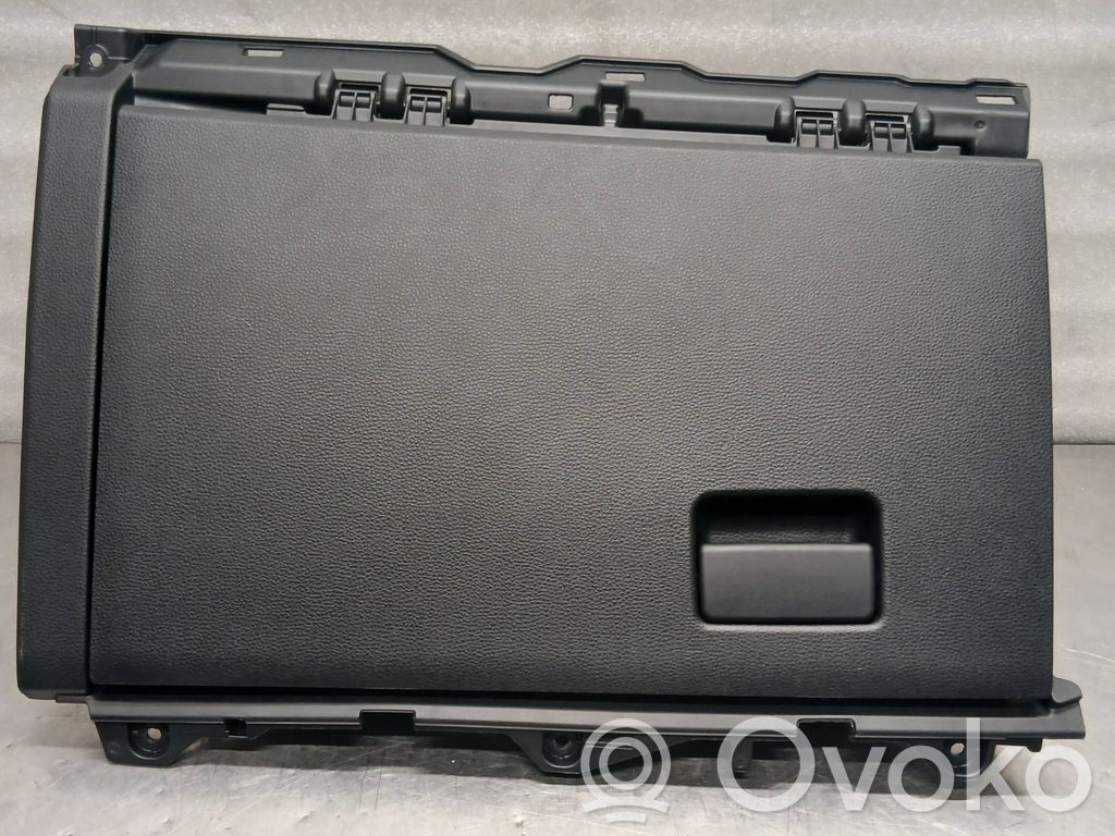 Toyota Corolla E210 E21 Guantera 