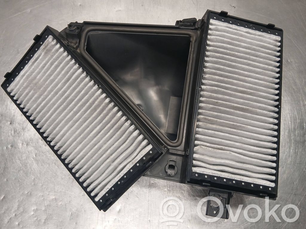 BMW X5 E70 Oro mikrofiltro dangtelis 