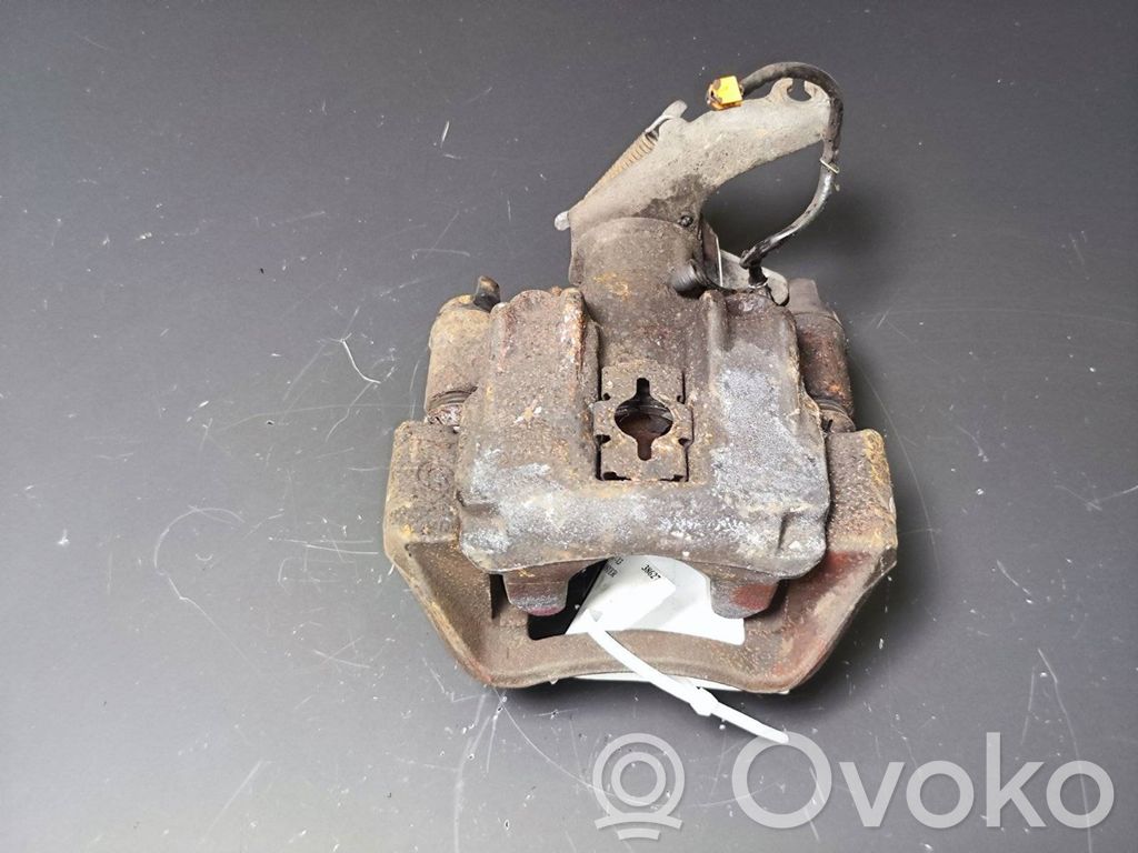 Iveco Daily 35.8 - 9 Takajarrusatula 