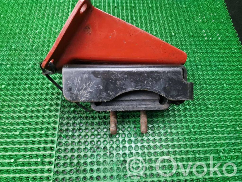 Iveco Daily 35 - 40.10 Engine mount bracket 