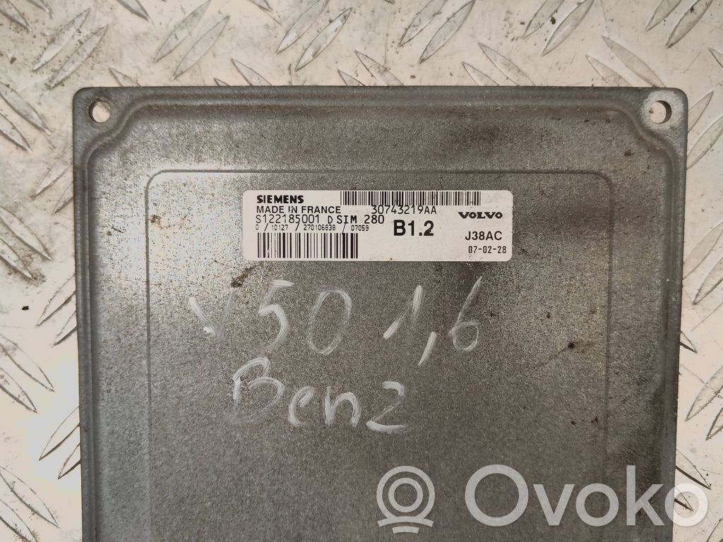 Engine control unit/module   30743219AA