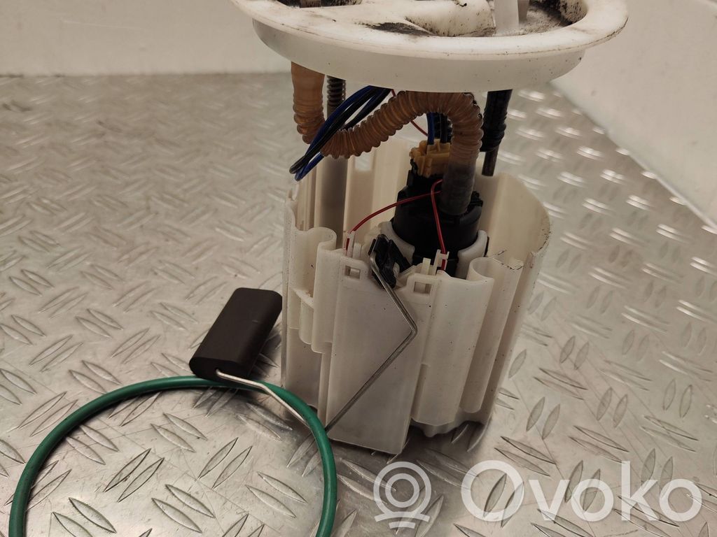 Volvo V60 Bomba interna de combustible 
