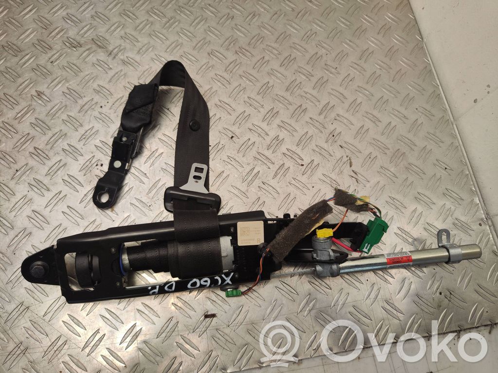Volvo XC60 Cinturón delantero 