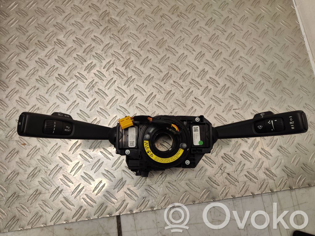 Volvo S60 Wiper turn signal indicator stalk/switch 