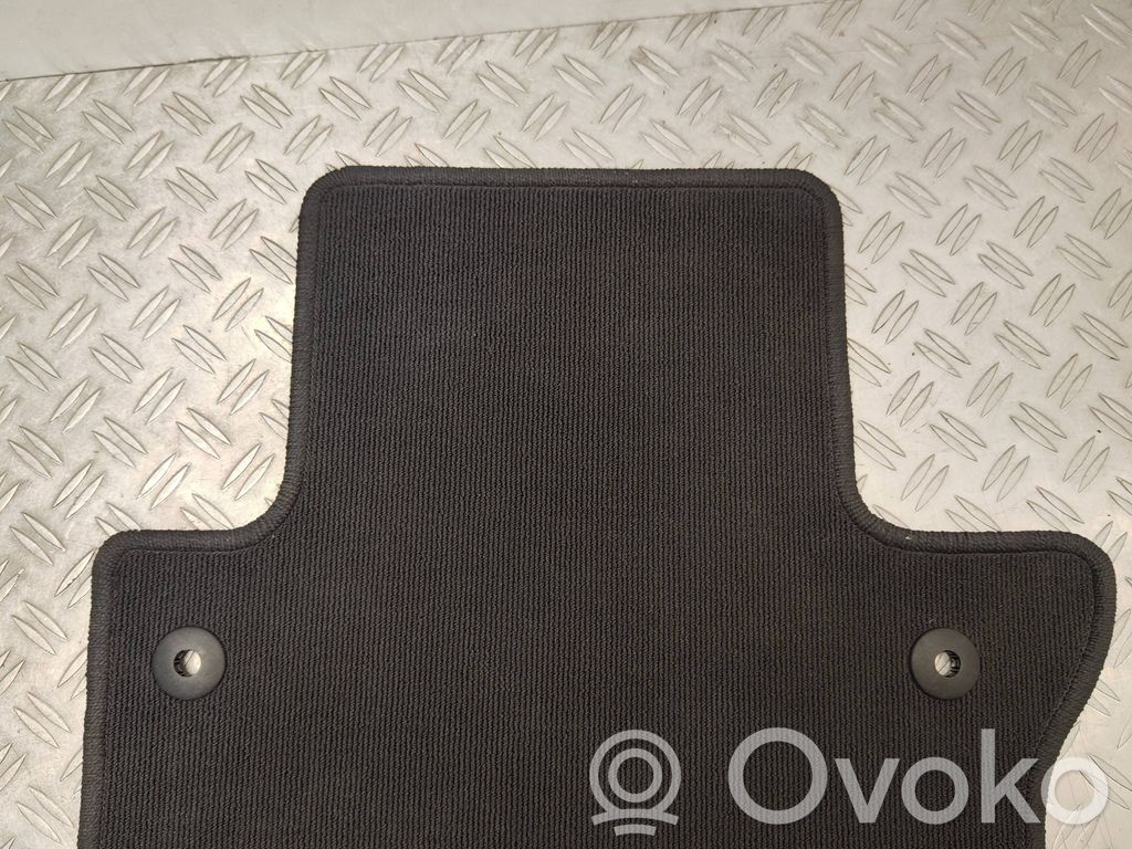 Volvo V60 Takaistuintilan matto 