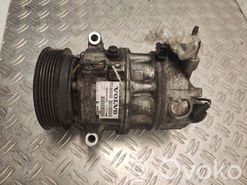 Volvo V60 Air conditioning (A/C) compressor (pump) 