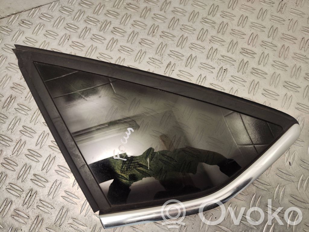 Ford Focus Rear side window 