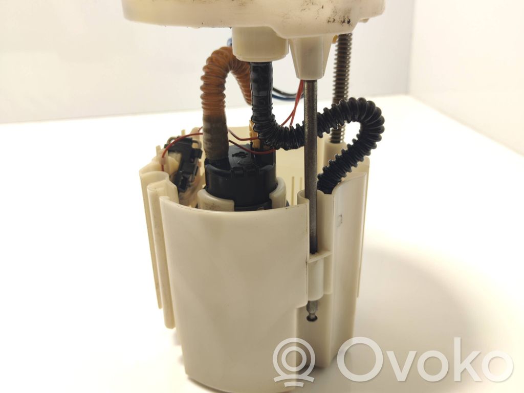 Volvo V60 Bomba interna de combustible 