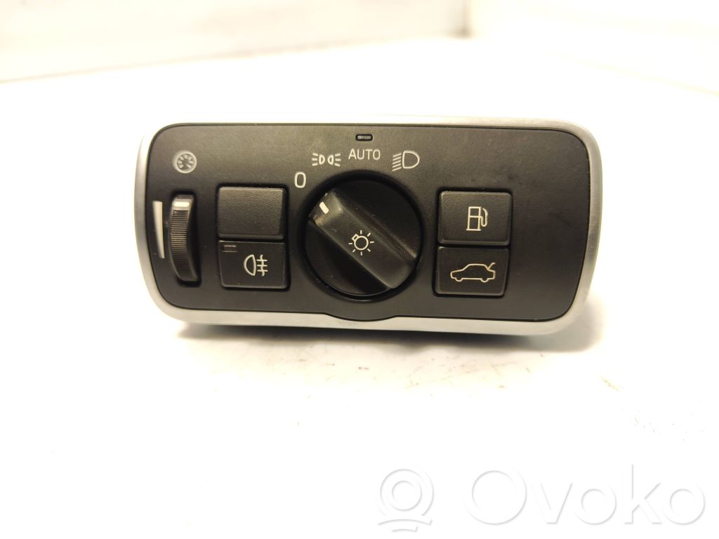 Volvo XC60 Light switch 