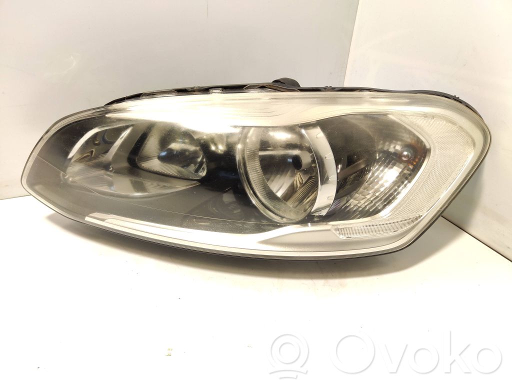 Volvo XC60 Headlight/headlamp 