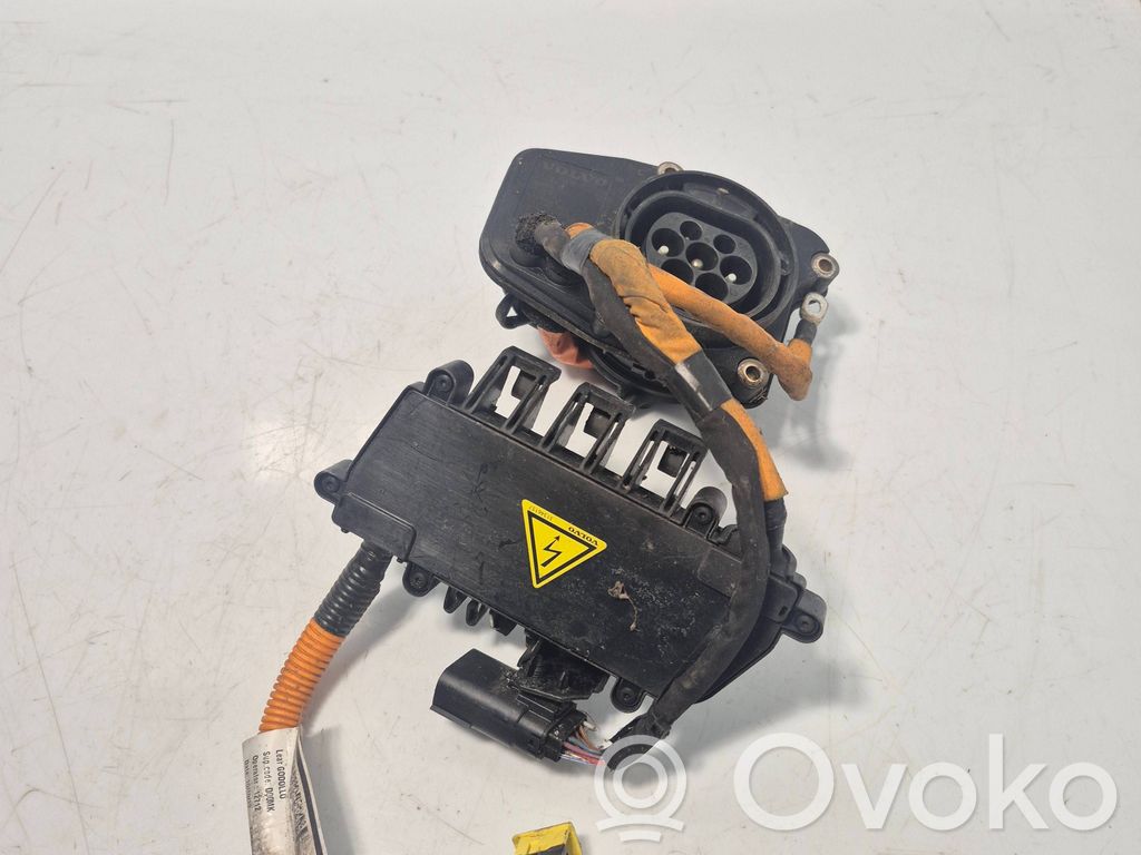 Volvo V60 Electric car charge socket 