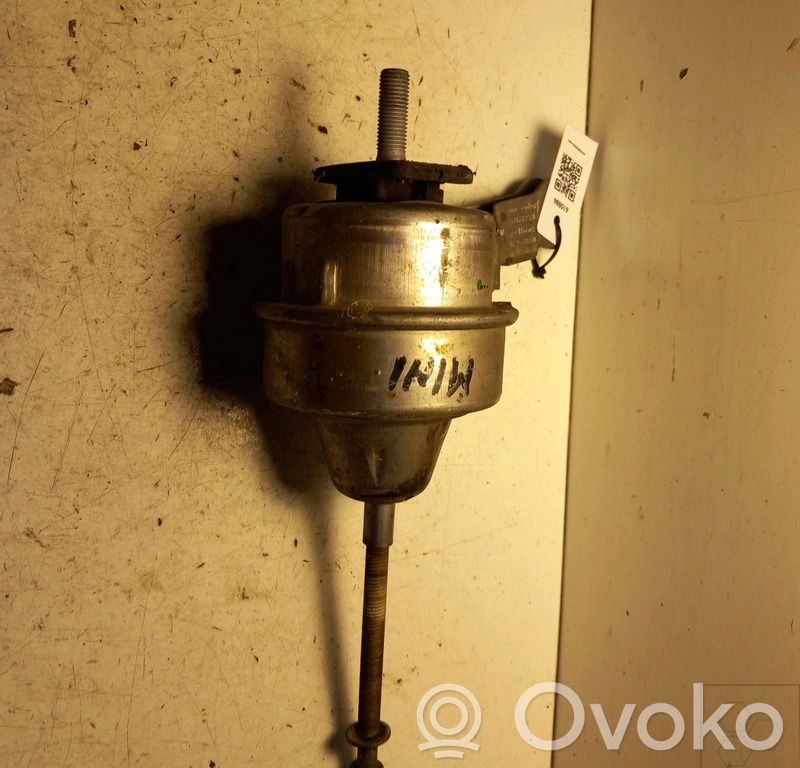 Mini One - Cooper R50 - 53 Engine mount bracket 