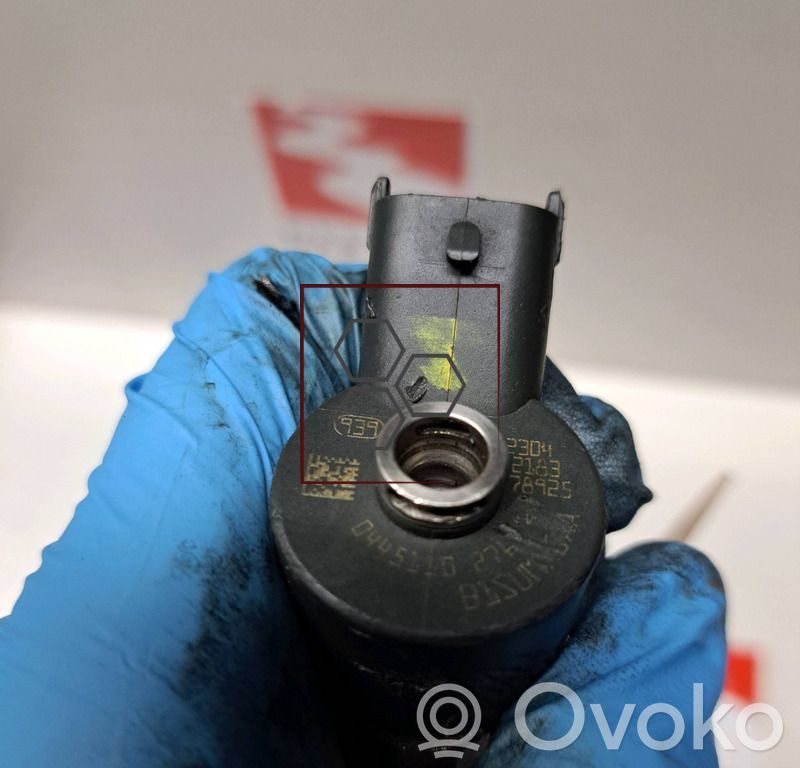 Inyector de combustible   55221017