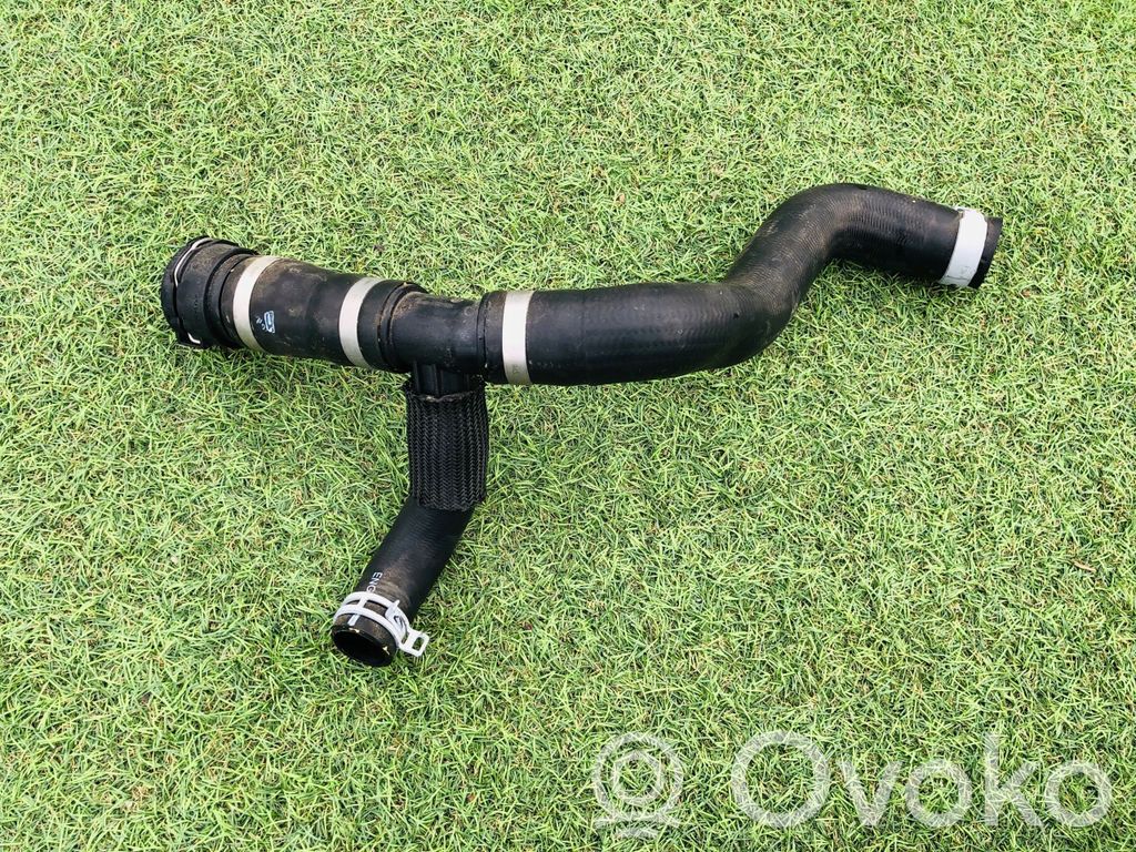 Ford Kuga III Engine coolant pipe/hose 