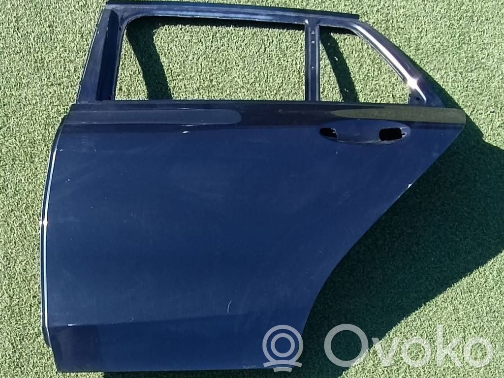 Mercedes-Benz C W205 Rear door 