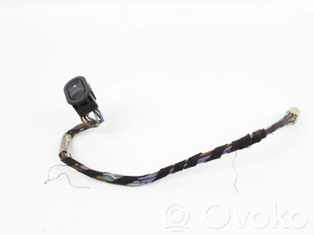Opel Corsa B Electric window control switch 