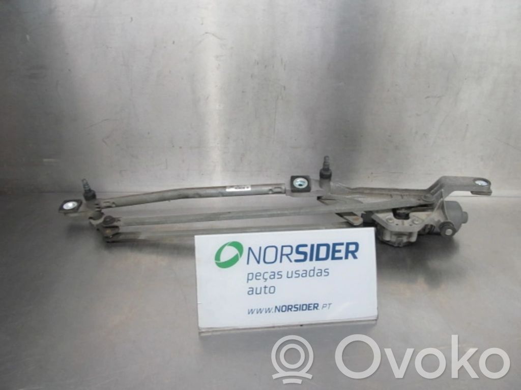 Ford Focus Front wiper linkage and motor 