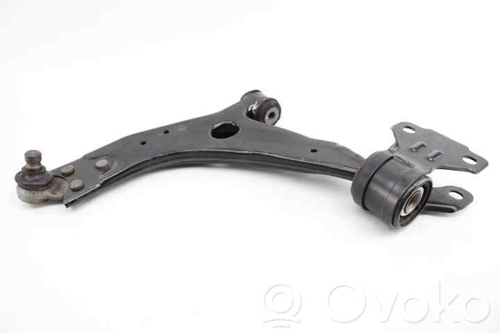 Ford Focus Front lower control arm/wishbone 