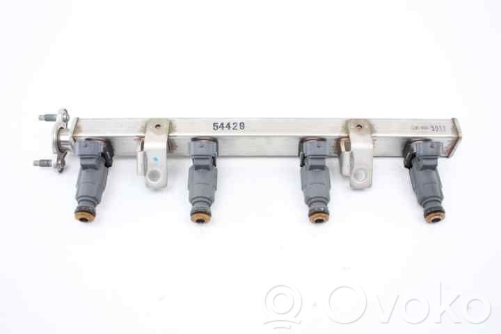 KIA Rio Tubo principal de alimentación del combustible 