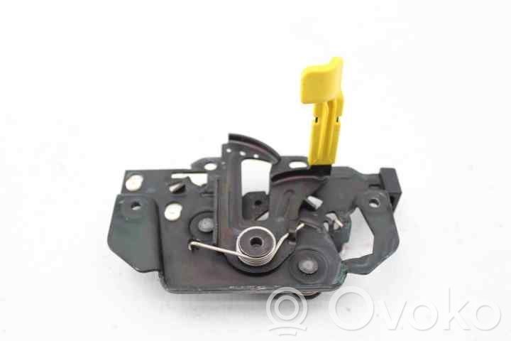 Ford Fiesta Tie down hook / loop 