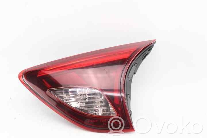 Mazda CX-5 Aizmugurējais lukturis virsbūvē 