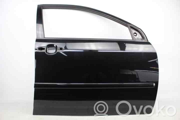 Toyota Corolla E120 E130 Priekinės durys 