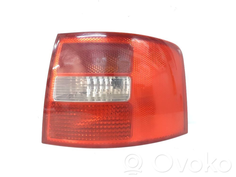 Audi A6 Allroad C5 Lampa tylna 