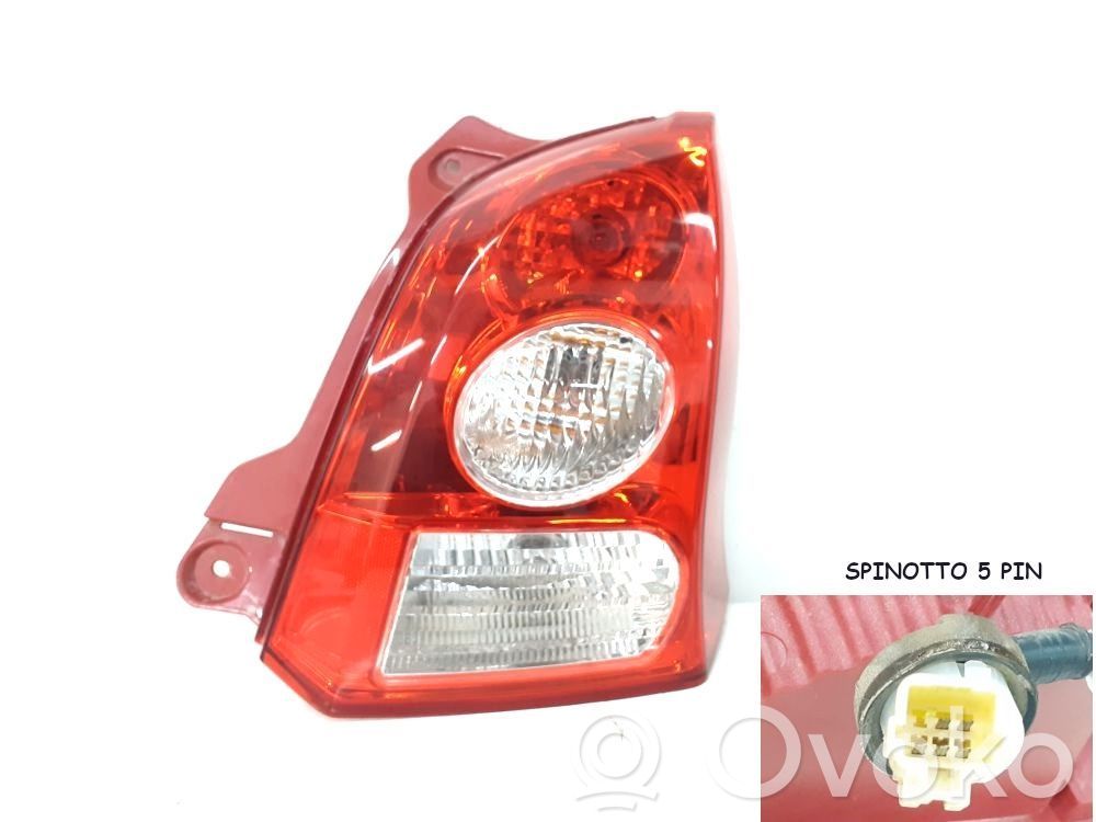 Nissan Pixo Lampa tylna 