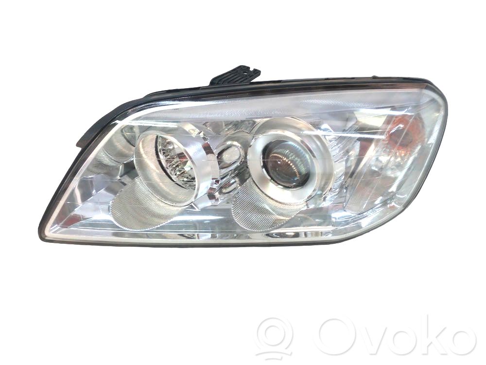 Chevrolet Captiva Scheinwerfer 