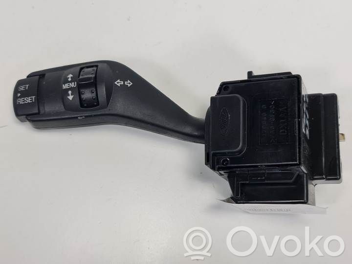Commodo de clignotant   4M5T13335BD,17D940B