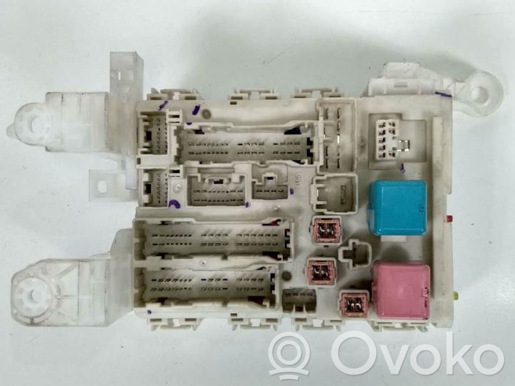 Módulo de fusible   8273002120A,05527L28,05527L28