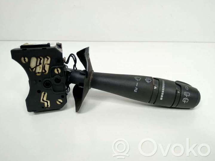 Renault Clio II Wiper control stalk 