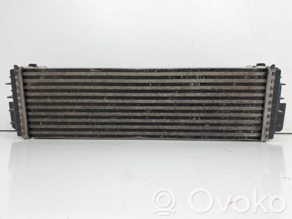 BMW X5 E70 Interkūlerio radiatorius 