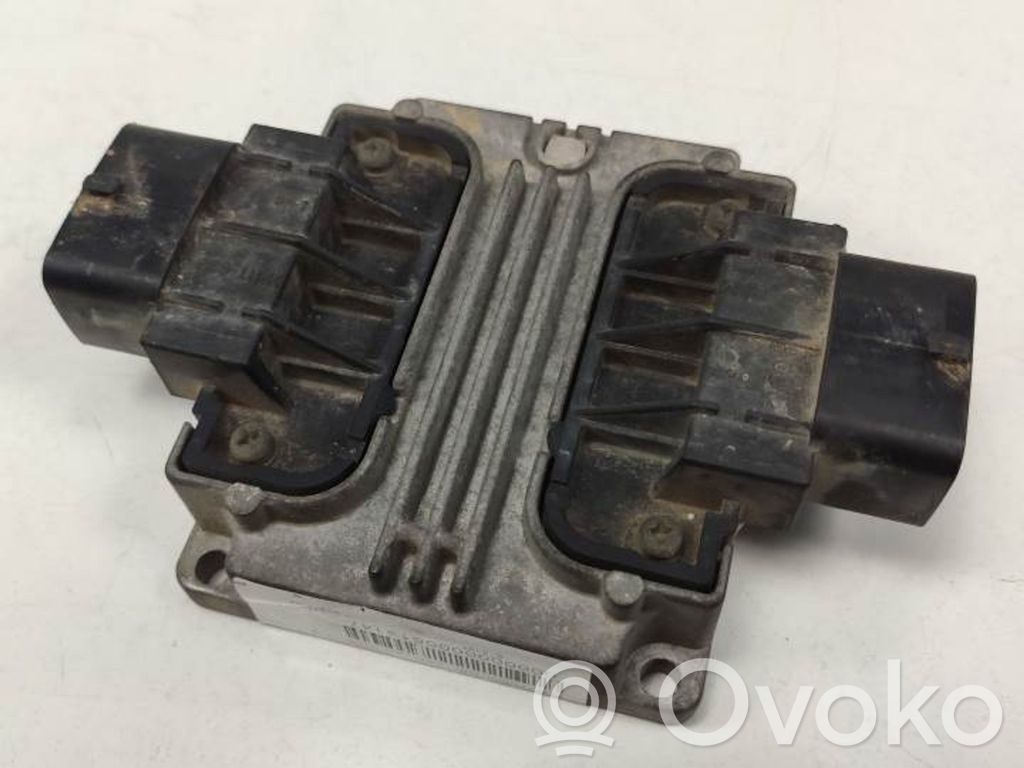 Pārnesumkārbas vadības bloks   4S6P72401AC